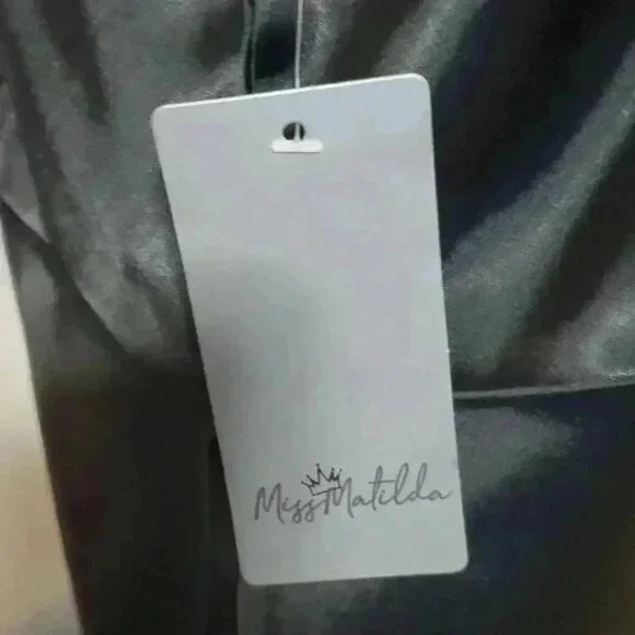 Silky feel nightie - Picture 5 of 6